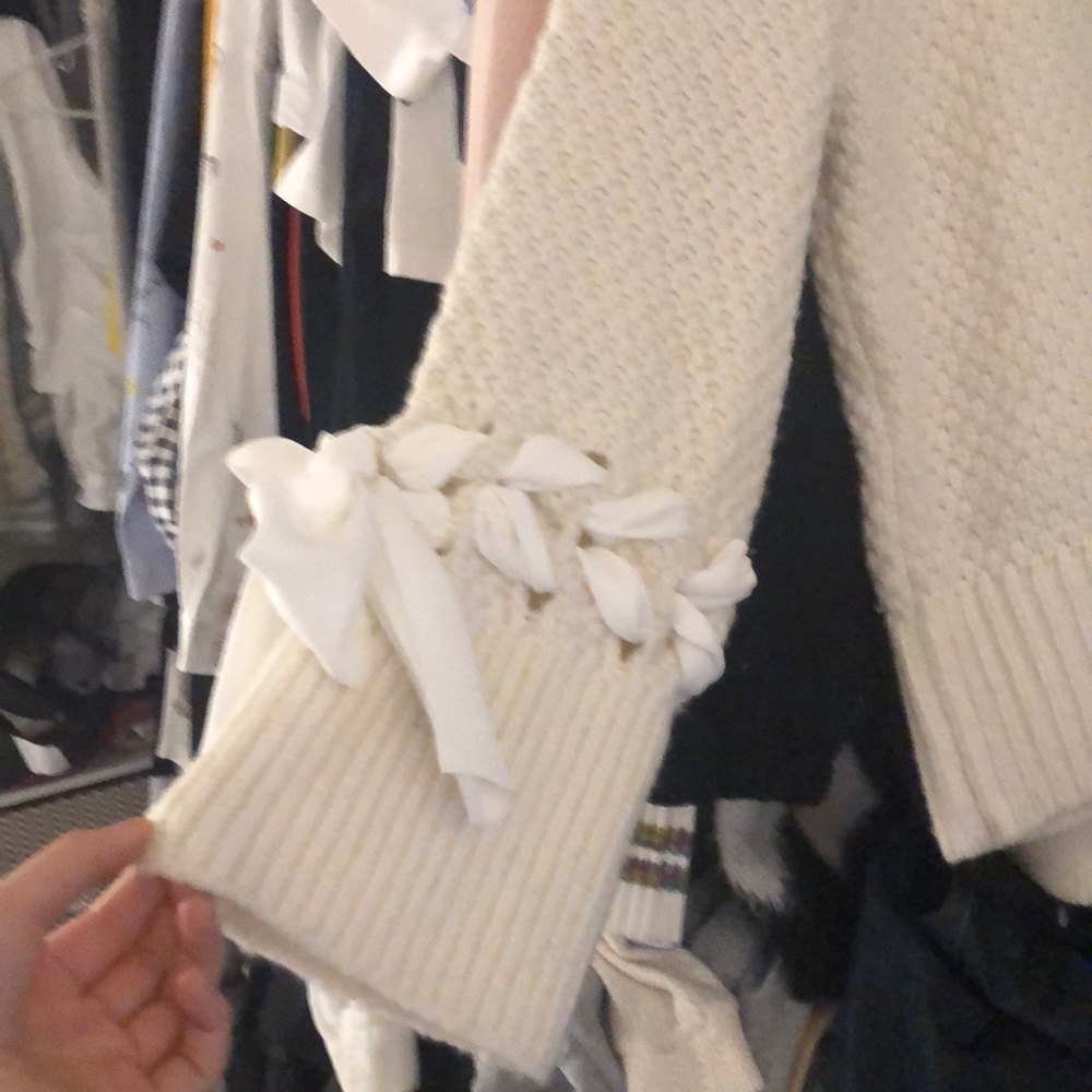 Sweater - Picture 2 of 2